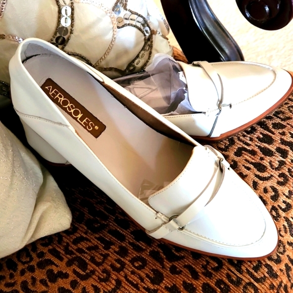 Aerosols, Women's white South East shoe leather slip on loafer shoes siz… - Picture 2 of 8